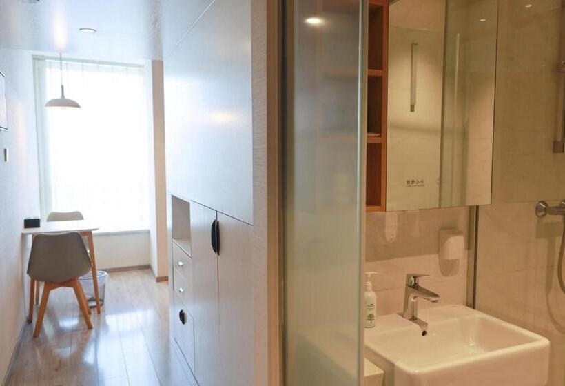 Livefortuna Hotel One Glass Of Welcome Drink In The Comfort Room Before 2024 12 31