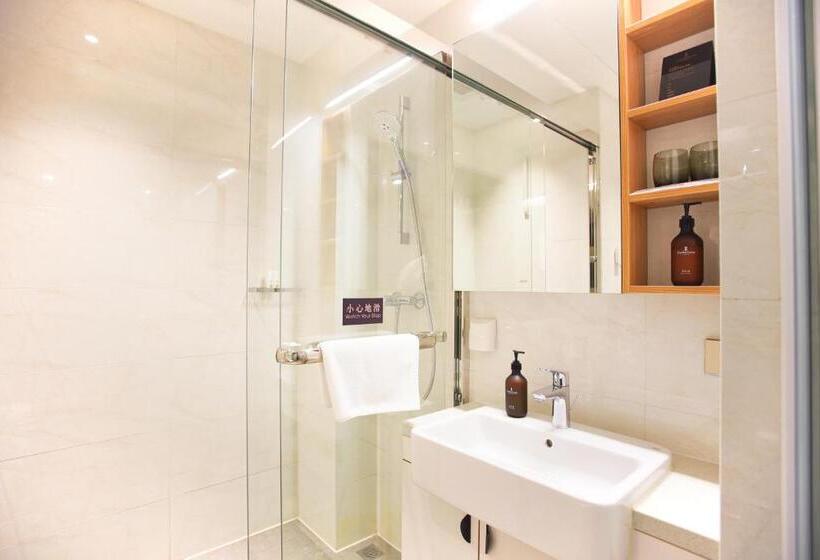 Livefortuna Hotel One Glass Of Welcome Drink In The Comfort Room Before 2024 12 31