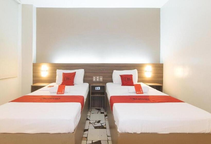 Reddoorz At V Plaza Hotel Manila