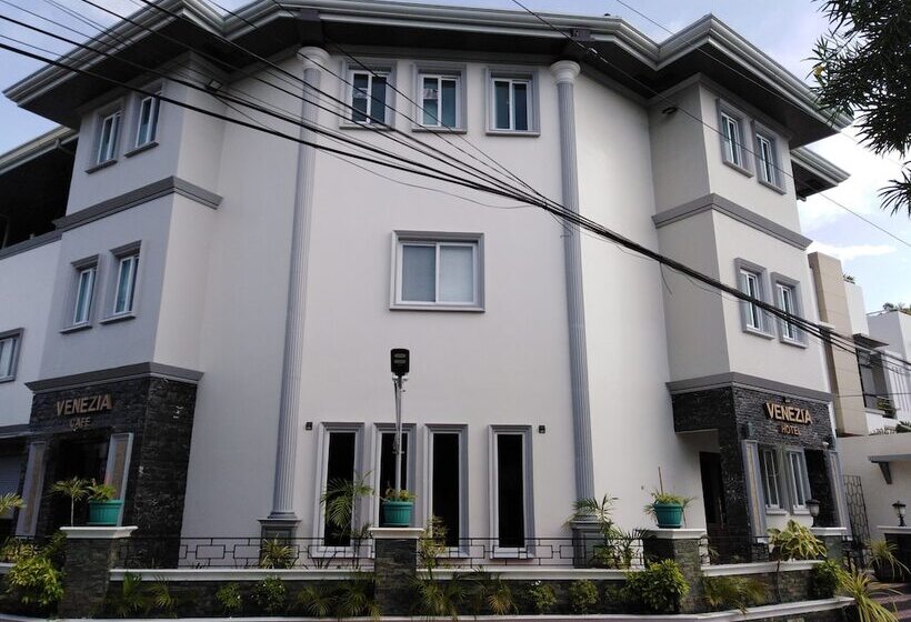 Venezia Suites Hotel Iloilo