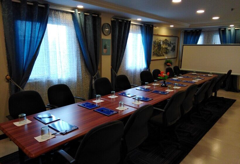 Venezia Suites Hotel Iloilo