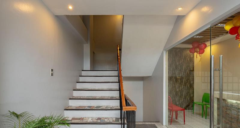 Reddoorz At V Plaza Hotel Manila