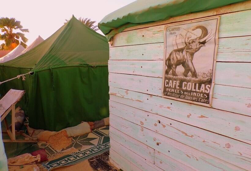 هتل Le Triskell Auberge Hostel