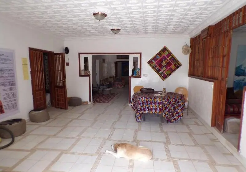 هتل Le Triskell Auberge   Hostel
