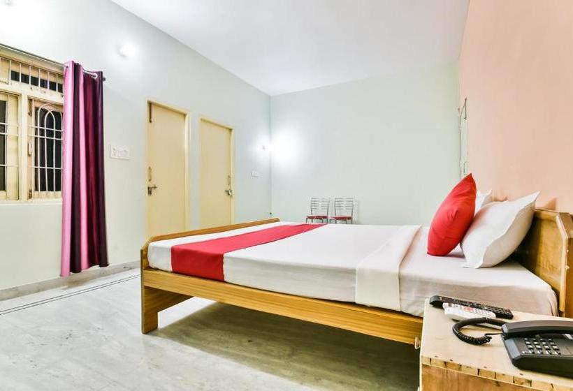 هتل Oyo 60005  Shubh Yatra