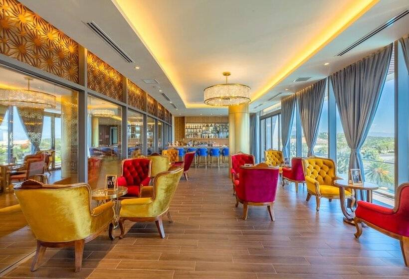 هتل Wyndham Grand Kn Paradise Cam Ranh