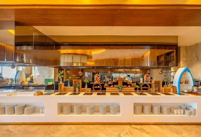 هتل Wyndham Grand Kn Paradise Cam Ranh