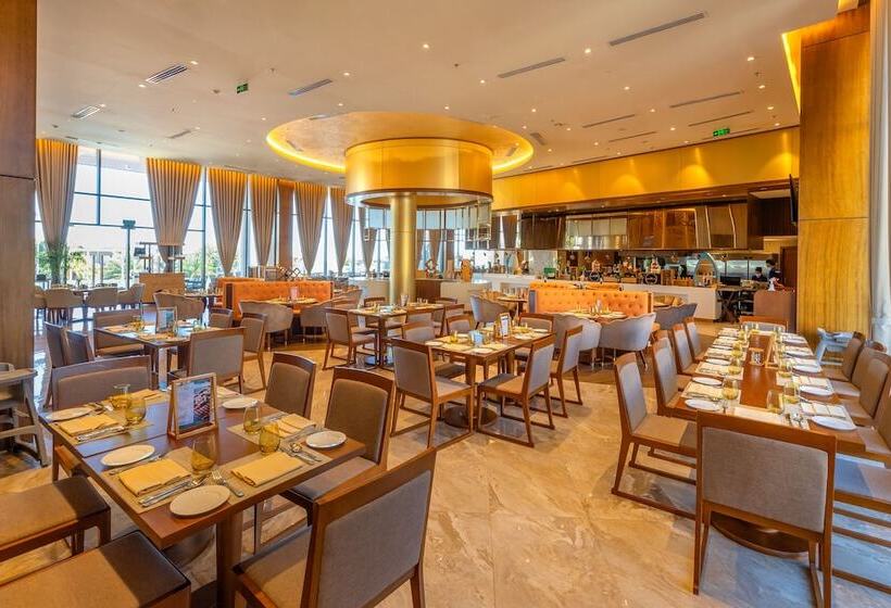 هتل Wyndham Grand Kn Paradise Cam Ranh