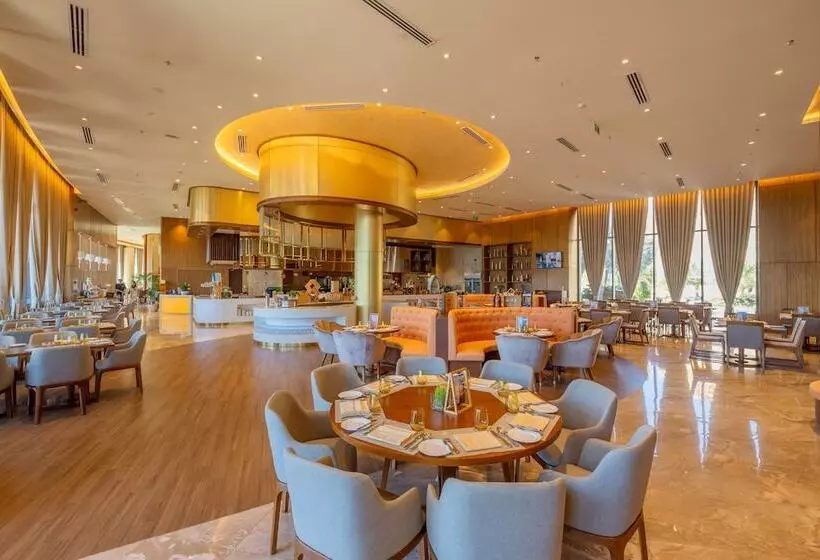 هتل Wyndham Grand Kn Paradise Cam Ranh