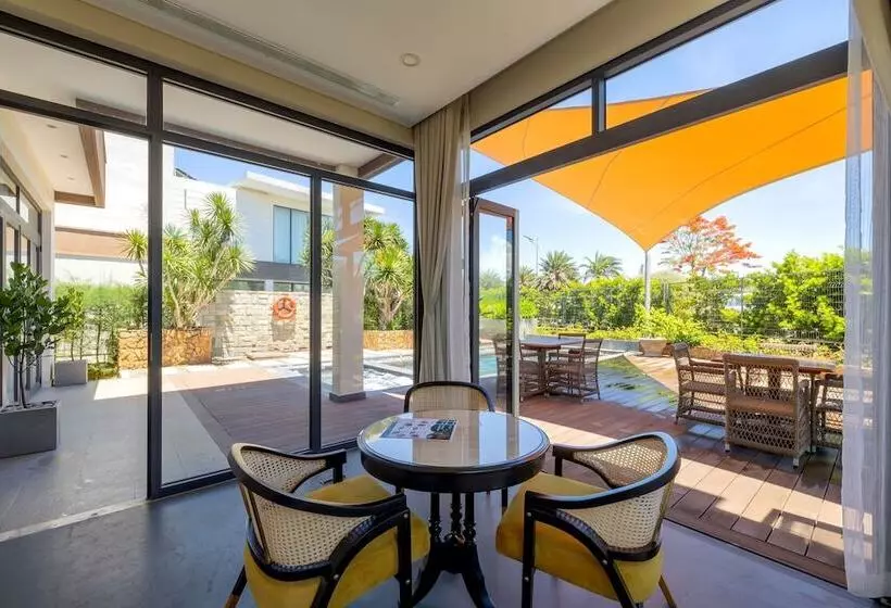 هتل Wyndham Grand Kn Paradise Cam Ranh