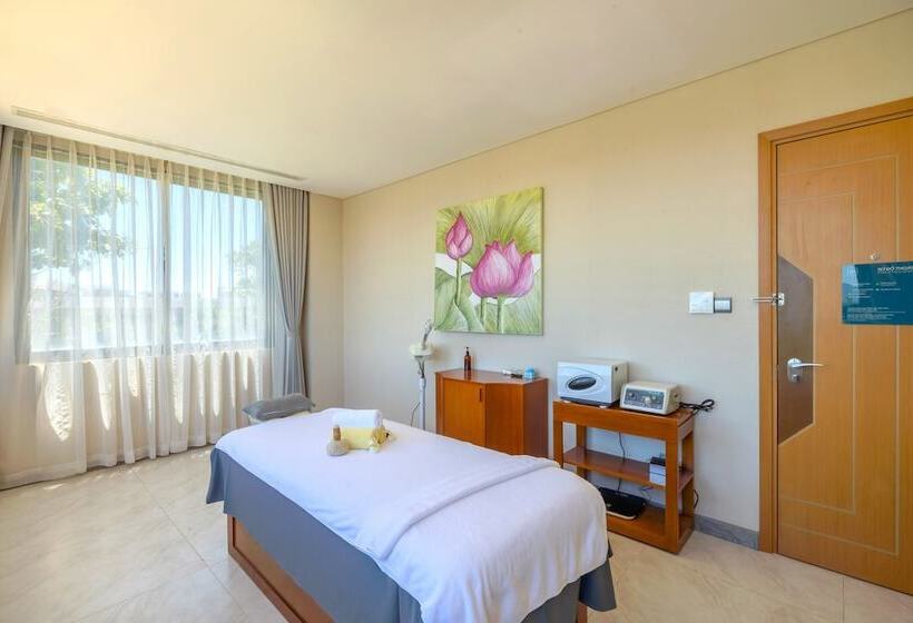 هتل Wyndham Grand Kn Paradise Cam Ranh
