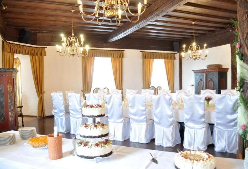 Hotel Schloss Wiesenthau