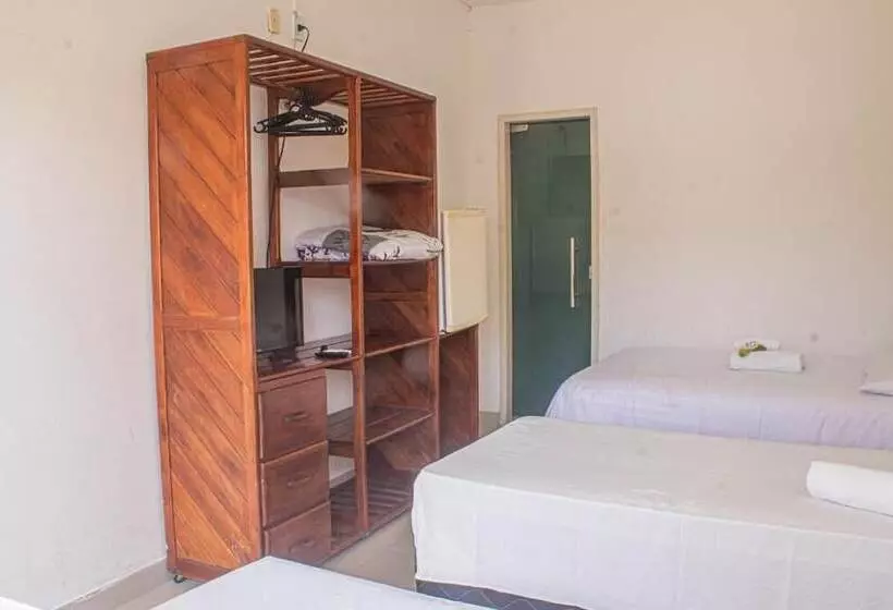 ペンション Pousada Terra Nostra