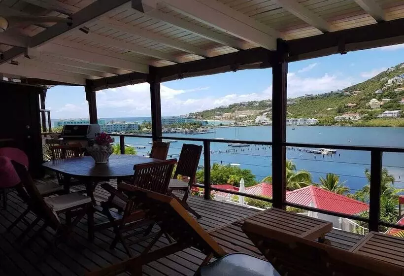 استراحتگاه Les Balcons D'oyster Pond