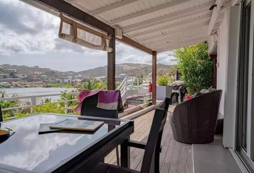 استراحتگاه Les Balcons D'oyster Pond