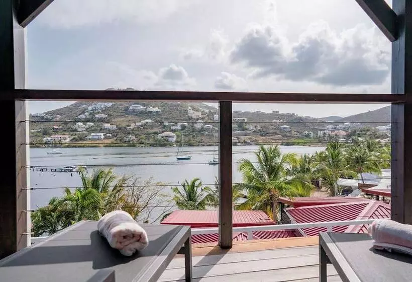 استراحتگاه Les Balcons D'oyster Pond