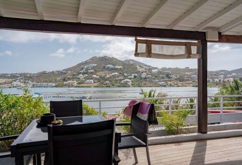 استراحتگاه Les Balcons D'oyster Pond