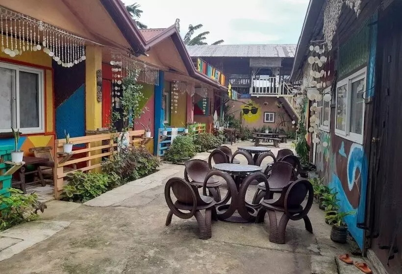 Sun Valley Hostel