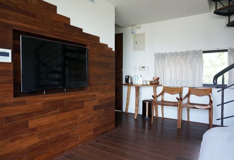 تختخواب و صبحانه Coconut Beach Homestay