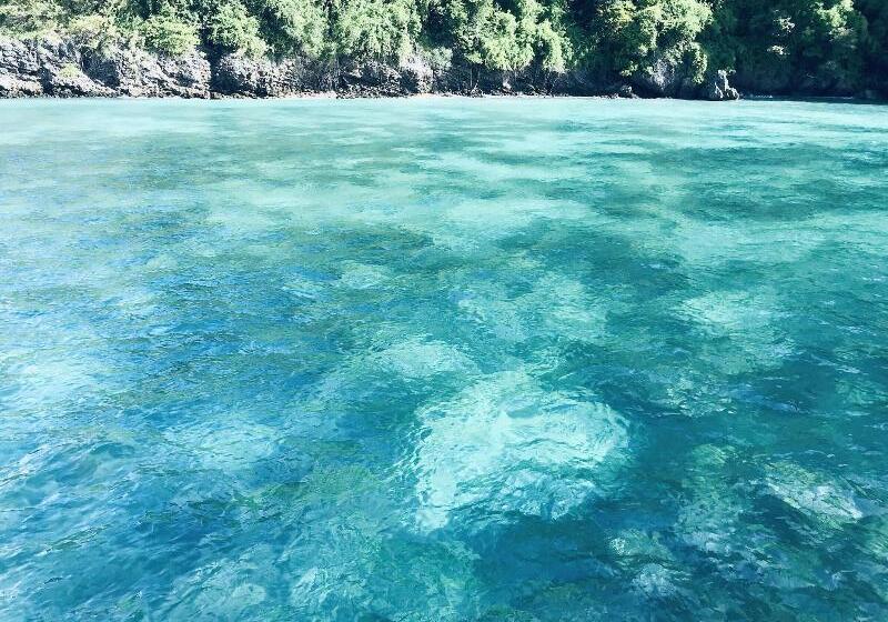 هتل At Thara Aonang