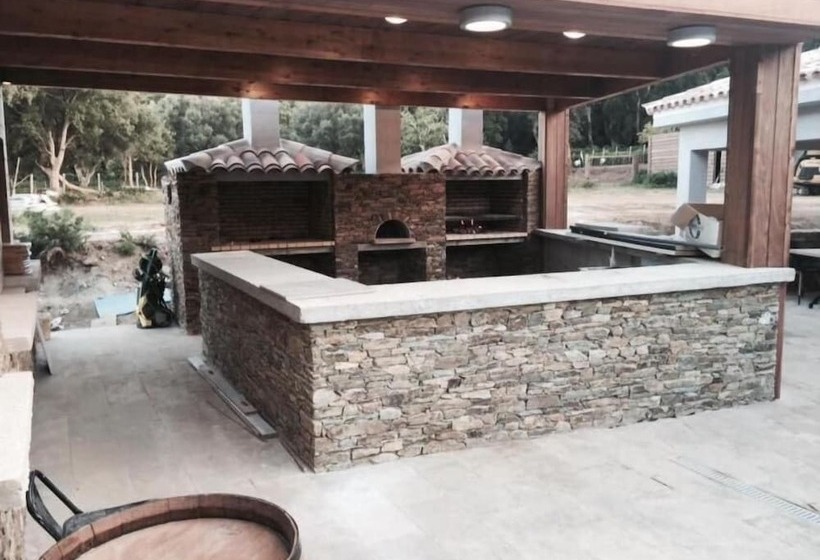 هتل Le Rendez Vous De L été