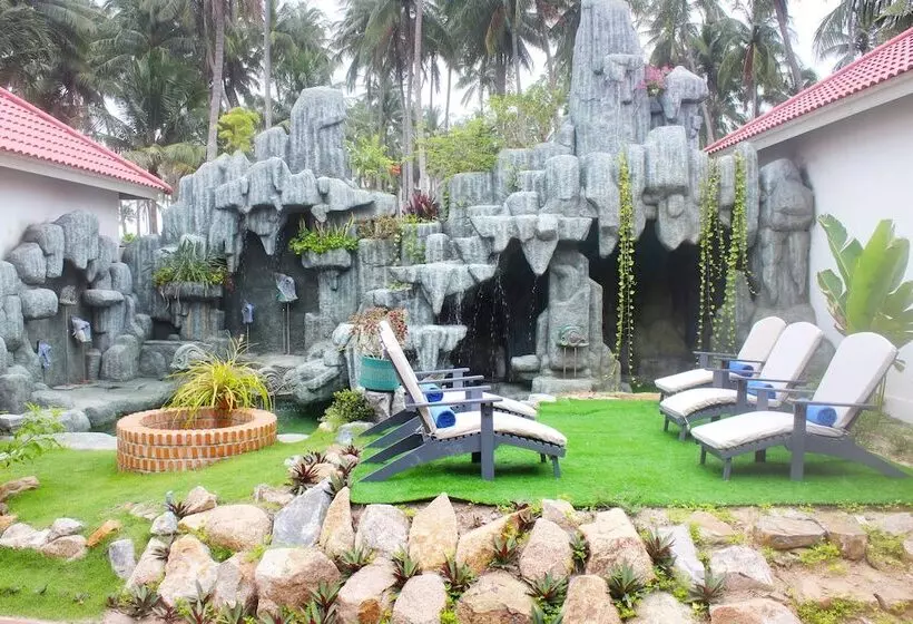 هتل Lotus Garden Resort