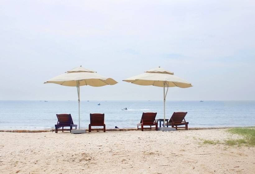 هتل Lotus Garden Resort