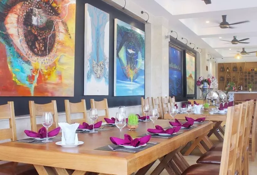 هتل Lotus Garden Resort