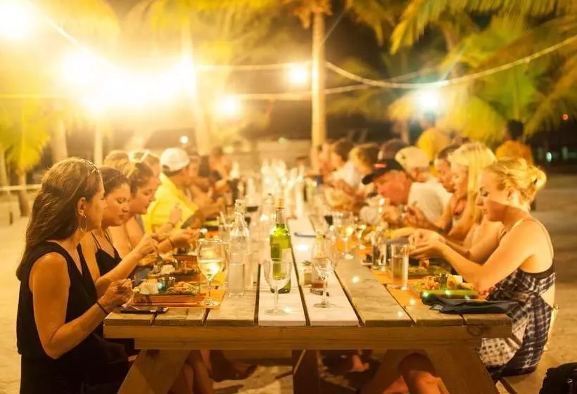 ホテル Thatch Caye, A Muy Ono Resort