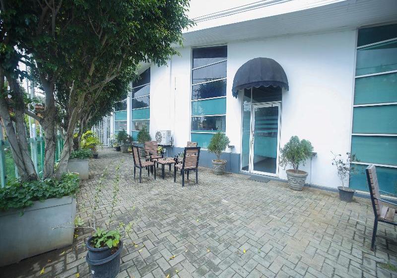 Station Garden Hotel And Resturant By Oyo Rooms