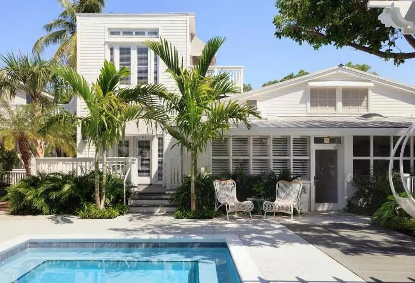هتل Ella's Cottages - Key West Historic Inns