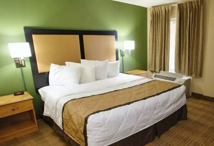 Отель Extended Stay America Suites Louisville Alliant Avenue