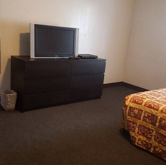 Отель Hub City Inn