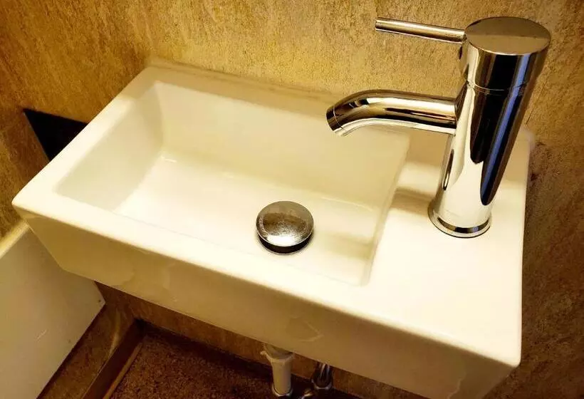 בית מלון כפרי Monte Villa