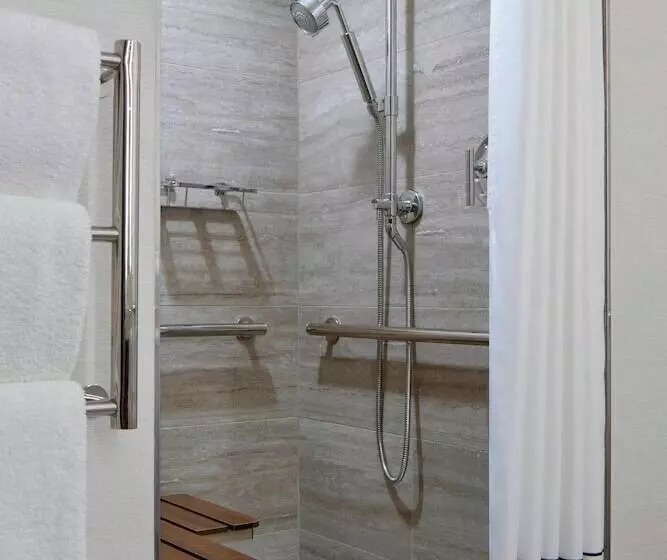 ホテル New York Laguardia Airport Marriott