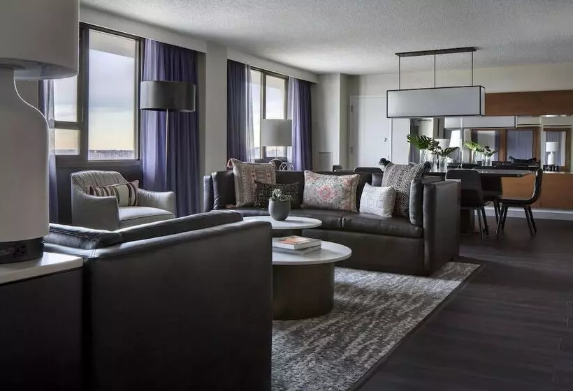 ホテル New York Laguardia Airport Marriott