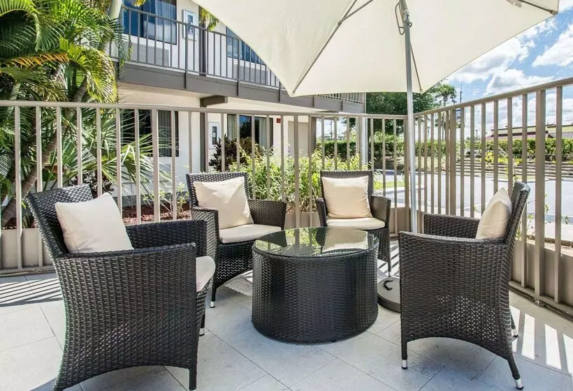 酒店 Quality Inn & Suites By The Parks