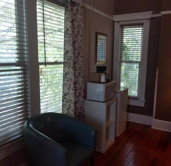 酒店 The Mansion House Inn