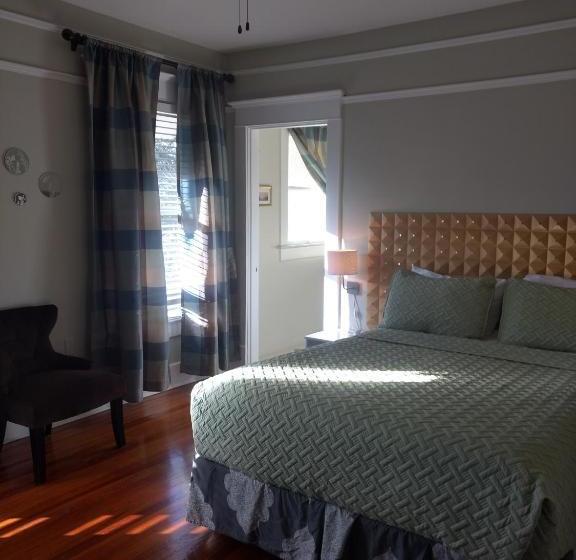 فندق The Mansion House Inn