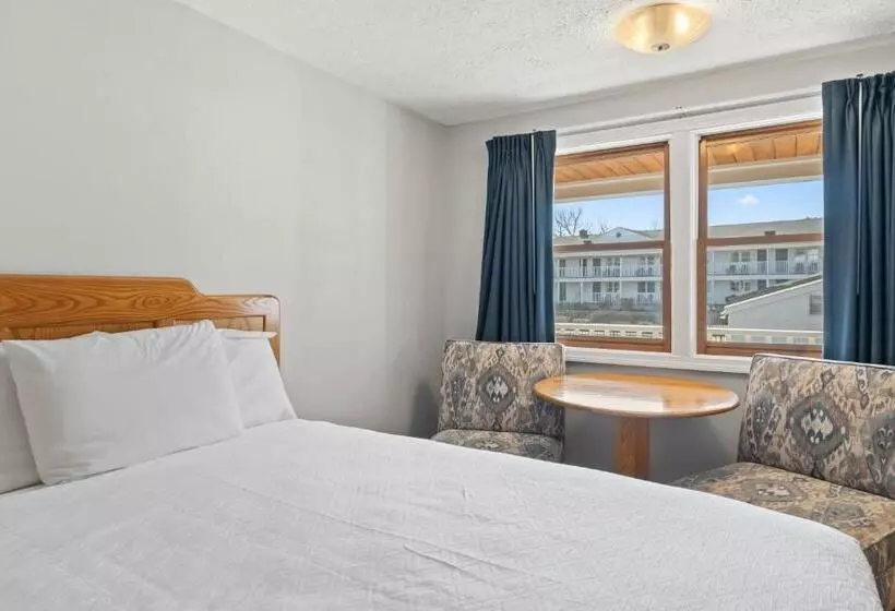 Мотель Mariner Resort