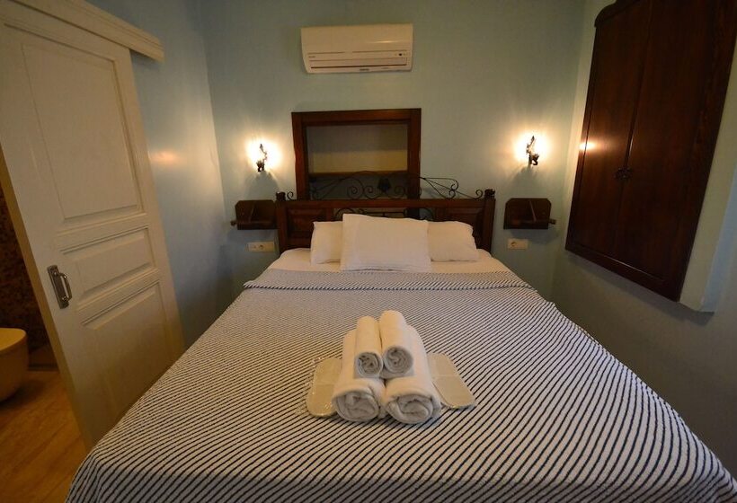 ベッドアンドブレックファースト Cunda Poseidon