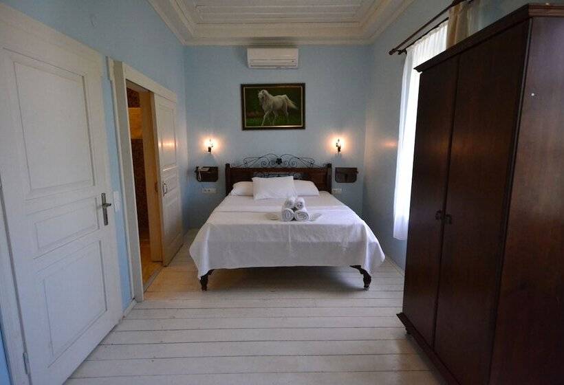 ベッドアンドブレックファースト Cunda Poseidon