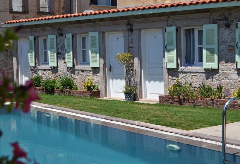 ベッドアンドブレックファースト Cunda Poseidon