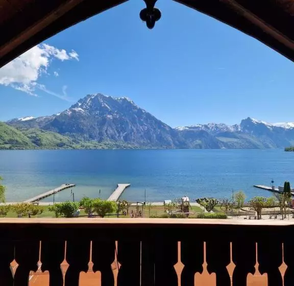 Hotelli Schweizerhof Am See