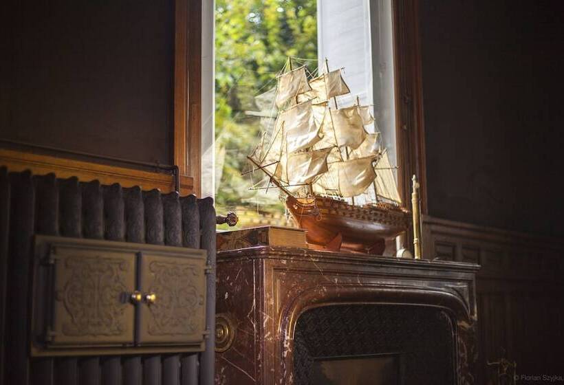 פנסיון Villa Alecya