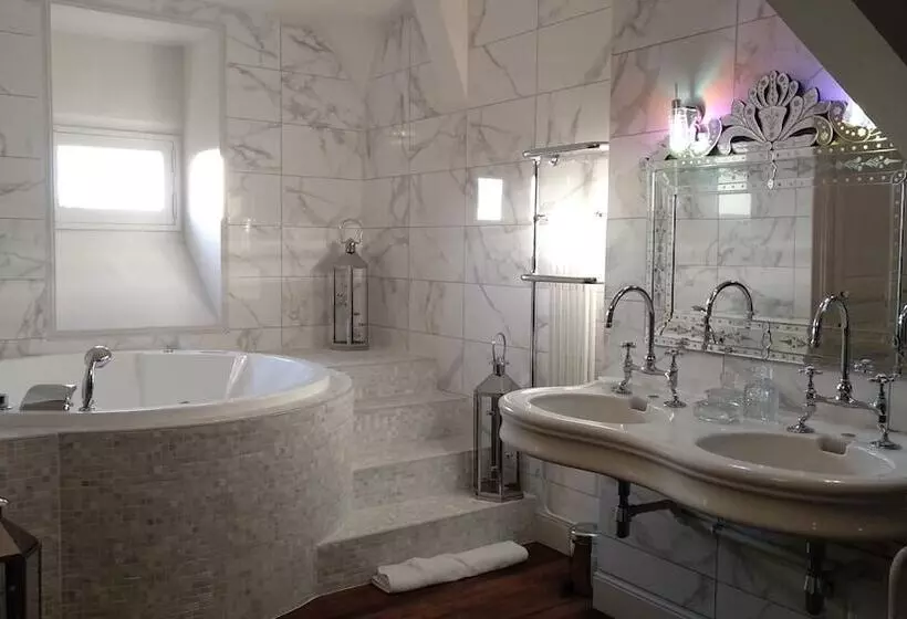 Majatalo Villa Alecya