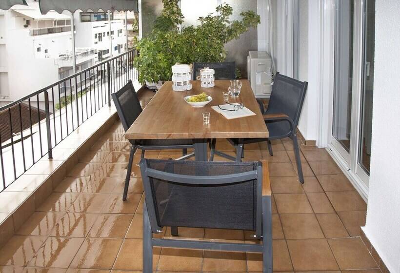 Exceptional Penthouse Close To Acropolis Museum By Ghh