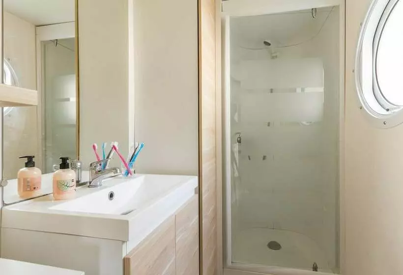 ホテル Castel Parc De Fierbois