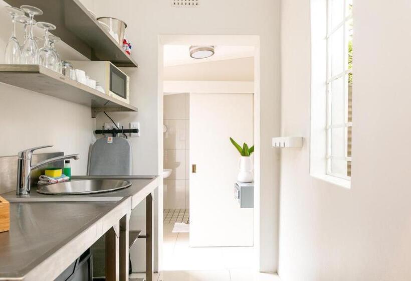 בית מלון כפרי Stone Cottages