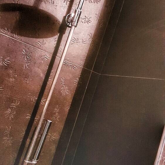 Luxurious Stone House In Elani